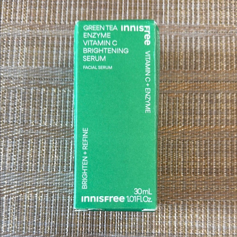 InnisFree Green Tea Brightening Serum
